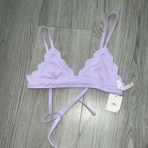 URBAN OUTFITTERS | lavender scalloped ribbed bikini top